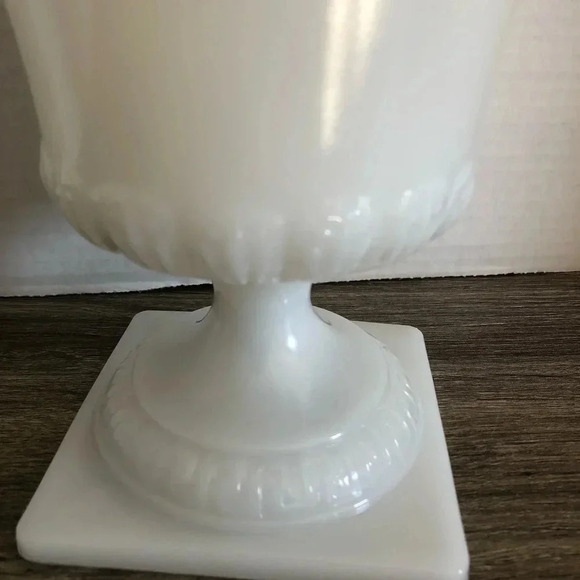 Vtg E.O. Brody Milk  Glass Compote - Picture 3 of 13